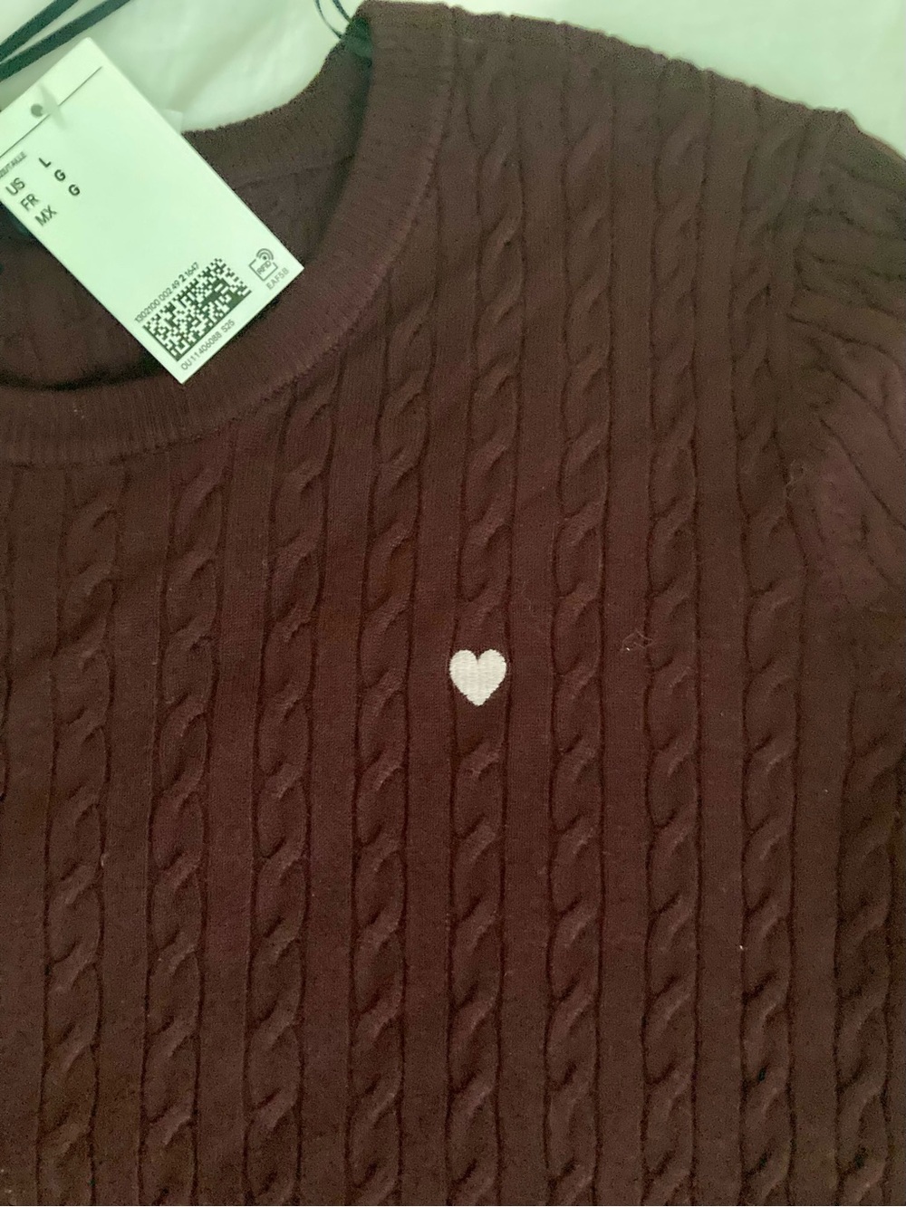 H&M Women's Cable Knit Crewneck Sweater in Burgundy with Pink Heart